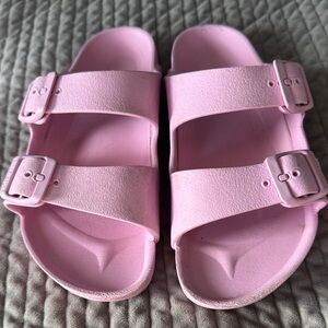 Kids Pink Birkenstock Double-Buckle Slide Sandals. Size 34.
